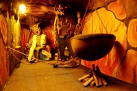 /album/fotogalerie-zabavni-park-a-sportcentrum-detsky-raj-na-zamku-berchtold/podzemni-peklo-s-luciferem-a-certy-jpg/